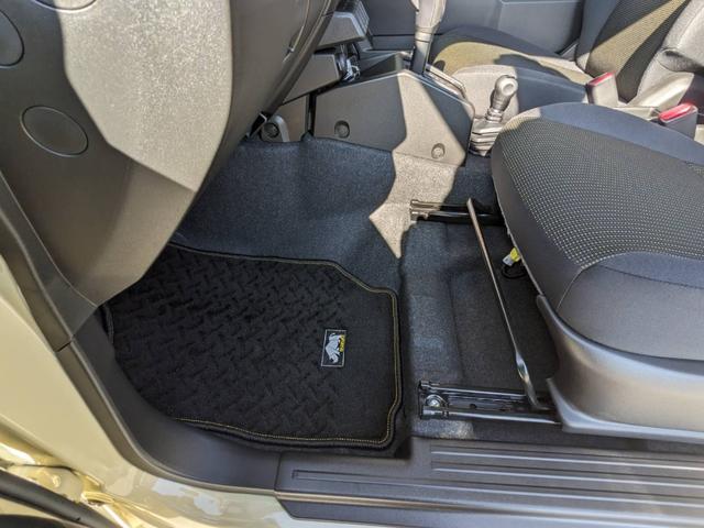 ジムニー ＸＣ　４ＷＤ　ワンオーナー　衝突軽減ブレーキ　コーナーセンサー　レーン逸脱警報　シートヒーター　オートハイビーム　革巻ハンドル　クルーズコントロール　純正１６ＡＷ　ＬＥＤへッドライト　アイドリングストップ　背面タイヤ　ミラーヒーター　電格ミラー（54枚目）