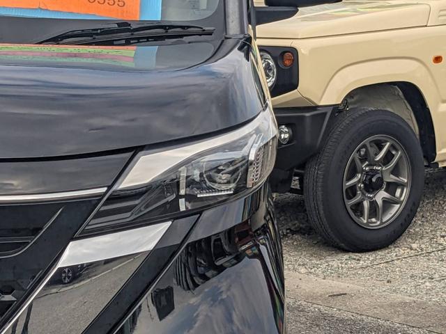 ルークス ハイウェイスター　Ｇターボプロパイロットエディション　衝突軽減ブレーキ　純正ナビ　両側パワードア　アラウンドビューモニター　フルセグＴＶ　Ｂｌｕｅｔｏｏｔｈ　ドラレコ　ＥＴＣ２．０　電動Ｐブレーキ　コーナーセンサー　純正１５ＡＷ　ＬＥＤヘッドライト（30枚目）