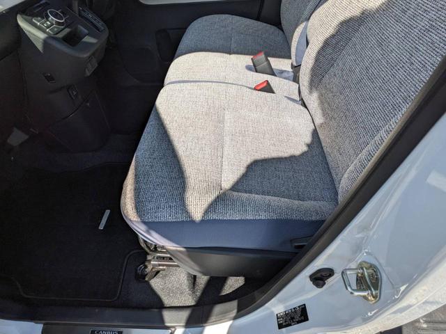 ムーヴキャンバス ストライプスX SDナビ 両側パワードア 衝突軽減ブレーキ TV コーナーセンサー ETC オートハイビーム レーン逸脱警報 オートライト 電格ミラー ドアバイザー プッシュスタート スマートキー 光軸調整ライト フロアマット CD ABS 横滑り防止装置(71枚目)