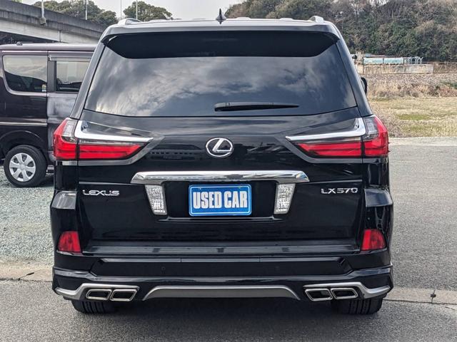 ＬＸ ＬＸ５７０　４ＷＤ　社外エアロ　黒革シート　マークレビンソン　サンルーフ　純正ナビ　シートヒーター＆クーラー　電動シート　クールＢＯＸ　電動リアゲート　Ｂｌｕｅｔｏｏｔｈ　２．０ＥＴＣ　フルセグＴＶ　全方位カメラ　ＨＵＤ　ＡＣ１００Ｖ　クルコン（5枚目）