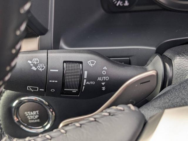 ＬＸ ＬＸ５７０　４ＷＤ　社外エアロ　黒革シート　マークレビンソン　サンルーフ　純正ナビ　シートヒーター＆クーラー　電動シート　クールＢＯＸ　電動リアゲート　Ｂｌｕｅｔｏｏｔｈ　２．０ＥＴＣ　フルセグＴＶ　全方位カメラ　ＨＵＤ　ＡＣ１００Ｖ　クルコン（57枚目）