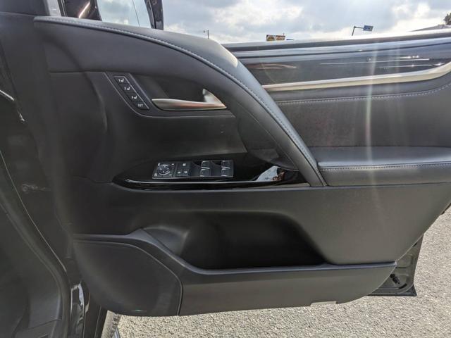 ＬＸ ＬＸ５７０　４ＷＤ　社外エアロ　黒革シート　マークレビンソン　サンルーフ　純正ナビ　シートヒーター＆クーラー　電動シート　クールＢＯＸ　電動リアゲート　Ｂｌｕｅｔｏｏｔｈ　２．０ＥＴＣ　フルセグＴＶ　全方位カメラ　ＨＵＤ　ＡＣ１００Ｖ　クルコン（73枚目）