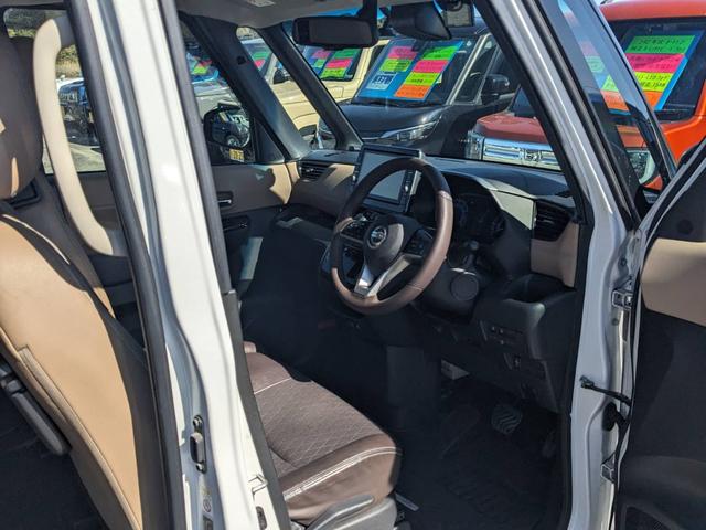 ���t�����g�V�[�g���Y��E�����Ɏd�グ�Ă���܂��B�I�C�������T�[�r�X����I�C������������_�������i���O�Q�O���j��B�^�A�ǒ��w��̎��ЍH�ꂠ��܂��i���O�Q�O���j���Ђ̂Q�������m�ɂ��C�����������I�I