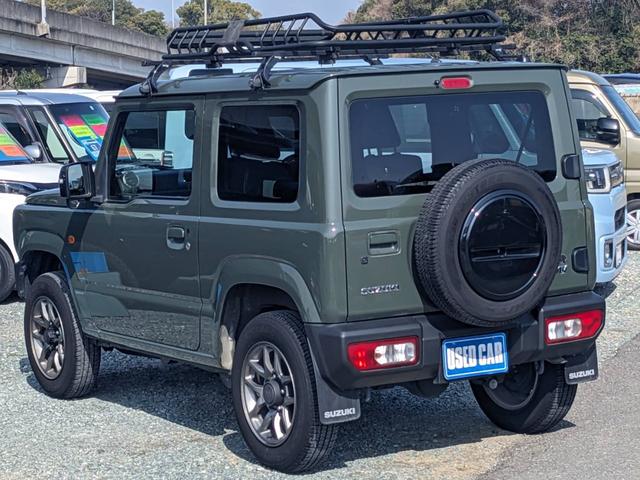 ジムニー XC 4WD 5MT SDナビ 衝突軽減ブレーキ Bluetooth フルセグTV ドラレコ ルーフキャリア ETC クルーズコントロール レーン逸脱警報 シートヒーター LEDヘッドライト リアマッドフラップ オートライト ターボ 背面タイヤカバー(8枚目)