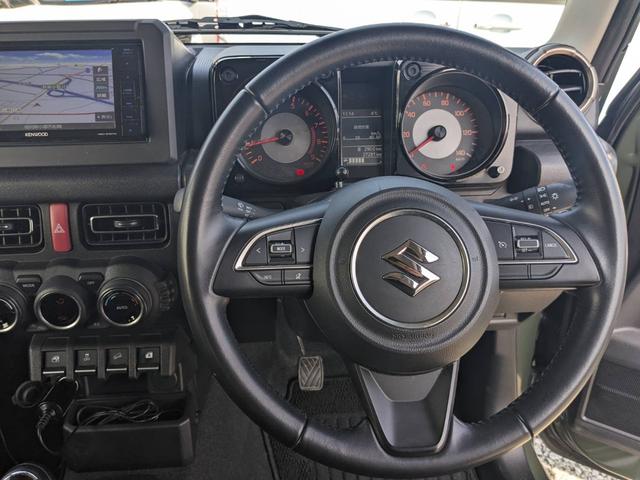 ジムニー XC 4WD 5MT SDナビ 衝突軽減ブレーキ Bluetooth フルセグTV ドラレコ ルーフキャリア ETC クルーズコントロール レーン逸脱警報 シートヒーター LEDヘッドライト リアマッドフラップ オートライト ターボ 背面タイヤカバー(12枚目)