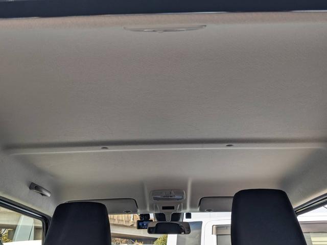 ジムニー XC 4WD 5MT SDナビ 衝突軽減ブレーキ Bluetooth フルセグTV ドラレコ ルーフキャリア ETC クルーズコントロール レーン逸脱警報 シートヒーター LEDヘッドライト リアマッドフラップ オートライト ターボ 背面タイヤカバー(53枚目)