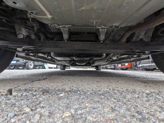 ����肩��̈ꖇ�ł������X�͑S���̔��[�ԁi�X���_��j�����M�������čs���Ă���܂��B���Ԃ����Еւ������͒�g������ЂɂĂ�����܂ł��͂����܂��B