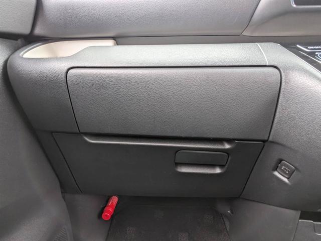 �O���[�u�{�b�N�X�ł������ɂ����ۂɐ悸�̓X�^�b�t���P�O�O���ڈȏ�̓��Ƀ`�F�b�N�������K����N���A�[�����ԗ��݂̂�W�����Ă���܂��@���v���̍��ƂQ�������m�ɂ��C����������