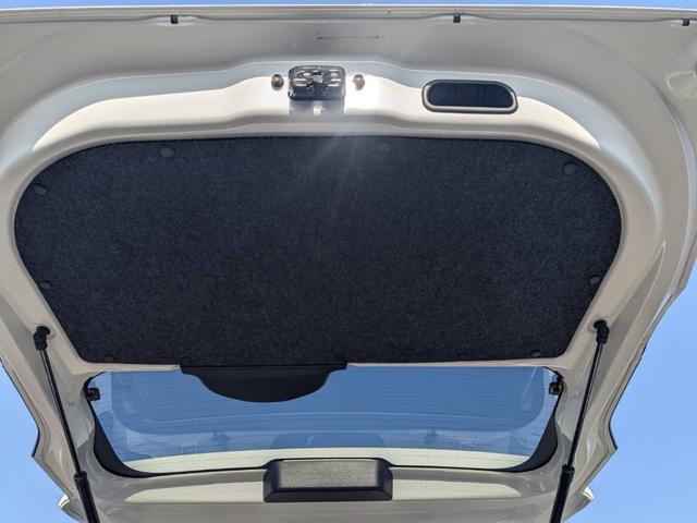 ���o�b�N�h�A����̈ꖇ�ł�������h���i���ł��񋟂��Ă���܂����̔���̃A�t�^�[�t�H���[�����C���������􎖌̂�̏�̃��b�J�[�����Ă���܂��I�Ԍ���P�Q�����_�������{�o���܂��̂ł��ԑS�Ă��C���������I