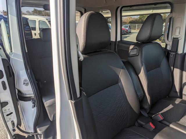 ���t�����g�V�[�g���Y��E�����Ɏd�グ�Ă���܂��B�I�C�������T�[�r�X����I�C������������_�������i���O�Q�O���j��B�^�A�ǒ��w��̎��ЍH�ꂠ��܂��i���O�Q�O���j���Ђ̂Q�������m�ɂ��C�����������I�I