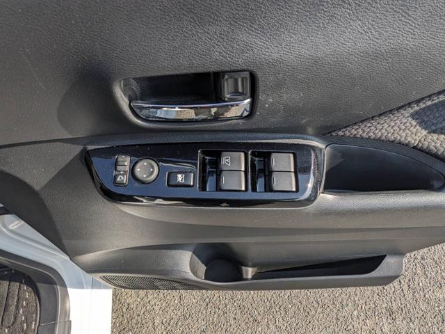 �o�^�v�i�O���O�j��舵�����[����Ђ́m�I���R�n�u�Z�f�B�i�v�u�A�v���X�v���O�R���\�I�@�u�I���W�i�����[���v����舵������܂��̂ŁA���[���R���Ɏ��M�̂Ȃ����ł������Ȃ����₢���킹���������I�I