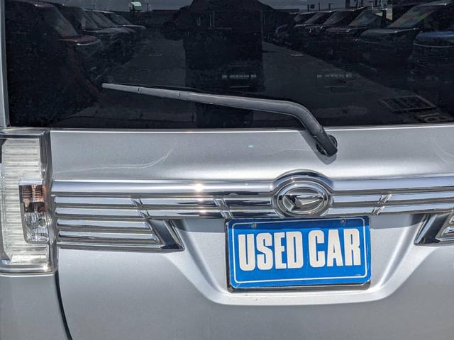 タント カスタムＸ　後期　左パワースライドア　ＬＥＤヘッドライト　オートライト　純正１４アルミホイール　電格ミラー　ドアバイザー　スマートキー２個　アイドリングストップ　フルフラットシート　ＬＥＤフォグライト　フロアマット　新車保証書　集中ドアロック　ＣＤ　ＡＢＳ（23枚目）