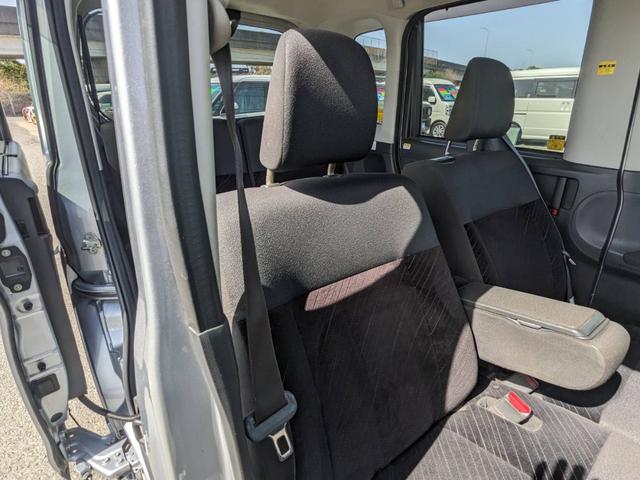 タント カスタムＸ　後期　左パワースライドア　ＬＥＤヘッドライト　オートライト　純正１４アルミホイール　電格ミラー　ドアバイザー　スマートキー２個　アイドリングストップ　フルフラットシート　ＬＥＤフォグライト　フロアマット　新車保証書　集中ドアロック　ＣＤ　ＡＢＳ（43枚目）