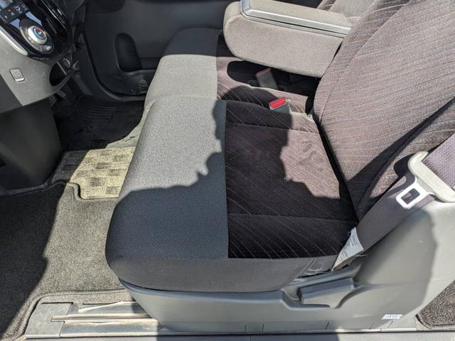 タント カスタムＸ　後期　左パワースライドア　ＬＥＤヘッドライト　オートライト　純正１４アルミホイール　電格ミラー　ドアバイザー　スマートキー２個　アイドリングストップ　フルフラットシート　ＬＥＤフォグライト　フロアマット　新車保証書　集中ドアロック　ＣＤ　ＡＢＳ（50枚目）