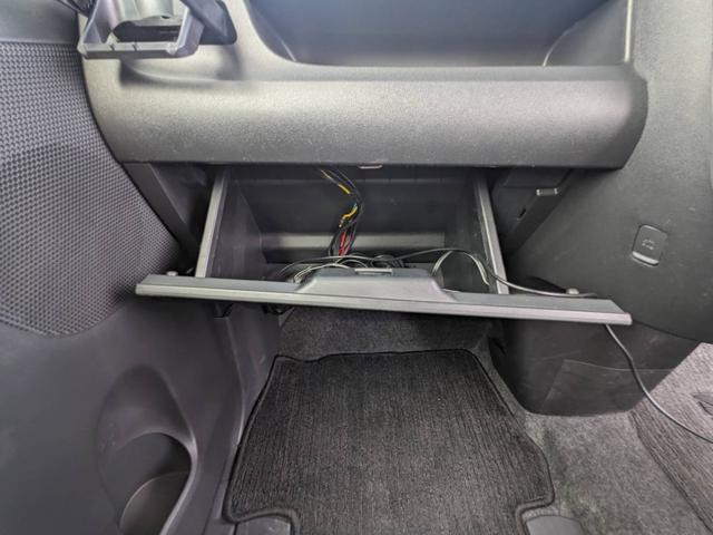 タント カスタムＸ　ＳＡ　純正ナビ　左パワードア　フルセグＴＶ　Ｂｌｕｅｔｏｏｔｈ　前後ドラレコ　バックカメラ　アイドリングストップ　スマートキー　純正１４ＡＷ　ステリモ　ＬＥＤヘッドライト　ＬＥＤフォグ　オートライト　電格ミラー　ドアバイザー　集中ドアロック（71枚目）