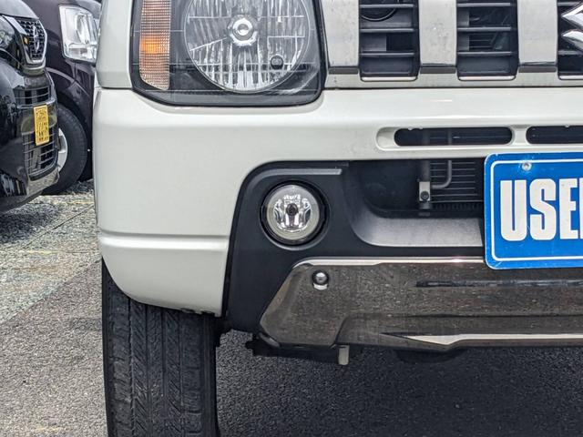 ジムニー ランドベンチャー　１０型５ＭＴ　ＳＤナビ　シートヒーター　４ＷＤ　レザーシート　ＴＶ　ＥＴＣ　フォグライト　背面タイヤカバー　革巻ハンドル　ターボ　キーレス　ステリモ　ミラーヒーター　純正１６ＡＷ　ドアバイザー　電格ミラー　ＤＶＤ再生　光軸調整ライト　ＡＢＳ（30枚目）