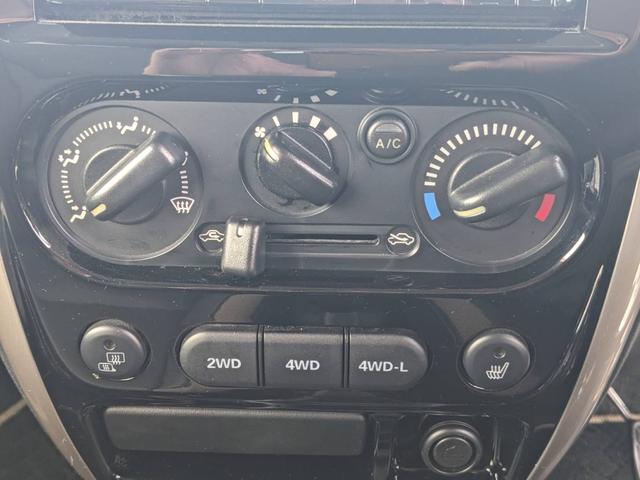 ジムニー ランドベンチャー　１０型５ＭＴ　ＳＤナビ　シートヒーター　４ＷＤ　レザーシート　ＴＶ　ＥＴＣ　フォグライト　背面タイヤカバー　革巻ハンドル　ターボ　キーレス　ステリモ　ミラーヒーター　純正１６ＡＷ　ドアバイザー　電格ミラー　ＤＶＤ再生　光軸調整ライト　ＡＢＳ（63枚目）