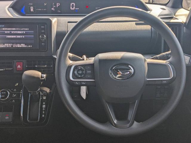 タント カスタムＸ　届出済未使用車　両側パワードア　衝突軽減ブレーキ　ハーフレザーシート　シートヒーター　コーナーセンサー　レーン逸脱警報　電動Ｐブレーキ　オートブレーキホールド　ＬＥＤヘッドライト　オートハイビーム　純正１４ＡＷ　ＵＳＢ入力　アイドリングストップ（11枚目）