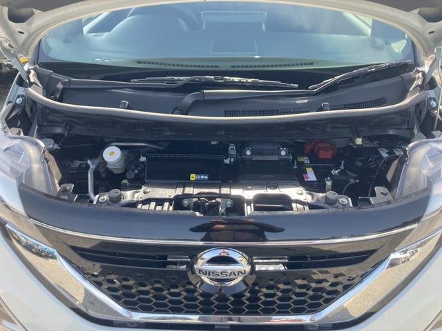 ルークス ハイウェイスター　Ｇターボプロパイロットエディション　純正９インチナビ　両側パワードア　衝突軽減ブレーキ　アラウンドビューモニター　ドラレコ　ＥＴＣ　クルーズコントロール　コーナーセンサー　電動Ｐブレーキ　シートヒーター　レーン逸脱警報　純正１５ＡＷ（8枚目）