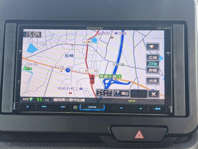 �����d���X���C�h�h�A���{�^����Ńh�A�̊J���o���܂��B�֗��ł���ˁi�O�O�j�^��Ԃ�J�̓����O�ɏo���ɊJ���o����̂ŕ֗��ł��i�O�O�j