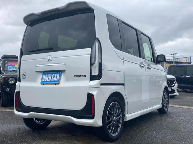 Ｎ－ＢＯＸカスタム ターボ　届出済未使用車　両側パワードア　衝突軽減ブレーキ　コーナーセンサー　ハーフレザーシート　シートヒーター　純正１５ＡＷ　クルーズコントロール　パドルシフト　電動Ｐブレーキ　ＬＥＤヘッドライト　オートハイビーム　ＭＴモード付　純正１５ＡＷ　純正フルエアロ（29枚目）