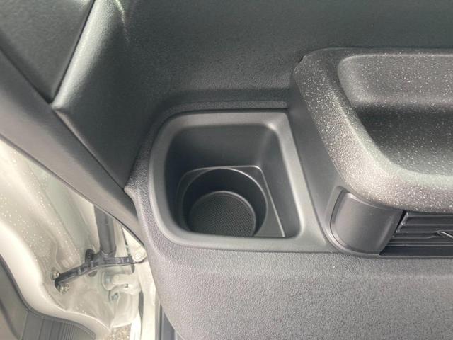 Ｎ－ＢＯＸカスタム ターボ　届出済未使用車　両側パワードア　衝突軽減ブレーキ　コーナーセンサー　ハーフレザーシート　シートヒーター　純正１５ＡＷ　クルーズコントロール　パドルシフト　電動Ｐブレーキ　ＬＥＤヘッドライト　オートハイビーム　ＭＴモード付　純正１５ＡＷ　純正フルエアロ（56枚目）