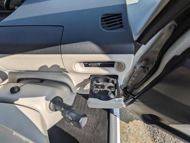 ムーヴキャンバス Ｇメイクアップリミテッド　ＳＡＩＩＩ　ワンオーナー　禁煙車　純正８インチナビ　両側パワードア　衝突軽減ブレーキ　全方位カメラ　Ｂｌｕｅｔｏｏｔｈ　ＥＴＣ　フルセグＴＶ　ＵＳＢ入力　ＬＥＤヘッドライト　オートハイビーム　ＨＤＭＩ接続　ステリモ　誤発進抑制装置（72枚目）