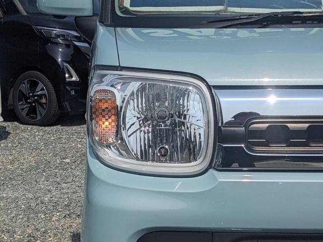 スペーシア ハイブリッドＸ　純正７インチナビ　両側パワードア　新車保証書　衝突軽減ブレーキ　全方位カメラ　Ｂｌｕｅｔｏｏｔｈ　フルセグＴＶ　シートヒーター　ＥＴＣ　コーナーセンサー　誤発進抑制装置　ＤＶＤ　オートハイビーム　レーン逸脱警報　ＨＵＤ　スマートキー　電格ミラー（13枚目）