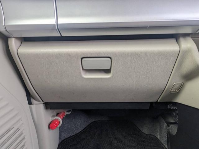 スペーシア ハイブリッドＸ　純正７インチナビ　両側パワードア　新車保証書　衝突軽減ブレーキ　全方位カメラ　Ｂｌｕｅｔｏｏｔｈ　フルセグＴＶ　シートヒーター　ＥＴＣ　コーナーセンサー　誤発進抑制装置　ＤＶＤ　オートハイビーム　レーン逸脱警報　ＨＵＤ　スマートキー　電格ミラー（62枚目）