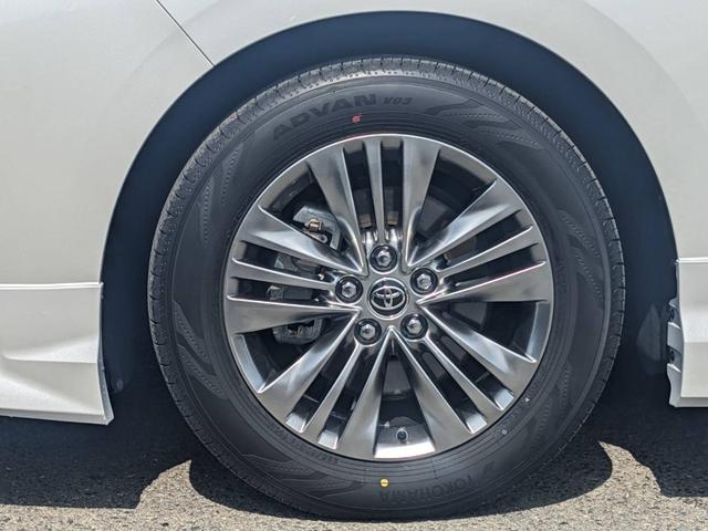 アルファード Ｚ　純正１４インチナビ　両側パワードア　衝突軽減ブレーキ　全方位カメラ　レザーシート　フルセグ　Ｂｌｕｅｔｏｏｔｈ　クルコン　２．０ＥＴＣ　ガラスルーフ　純正１８ＡＷ　シートヒーター＆クーラー　電動Ｐブレーキ　コーナーセンサー　７人乗り　ＬＥＤヘッドライト（31枚目）