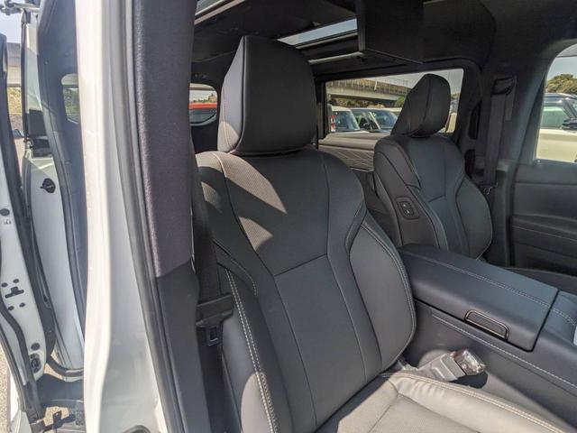 アルファード Ｚ　純正１４インチナビ　両側パワードア　衝突軽減ブレーキ　全方位カメラ　レザーシート　フルセグ　Ｂｌｕｅｔｏｏｔｈ　クルコン　２．０ＥＴＣ　ガラスルーフ　純正１８ＡＷ　シートヒーター＆クーラー　電動Ｐブレーキ　コーナーセンサー　７人乗り　ＬＥＤヘッドライト（54枚目）