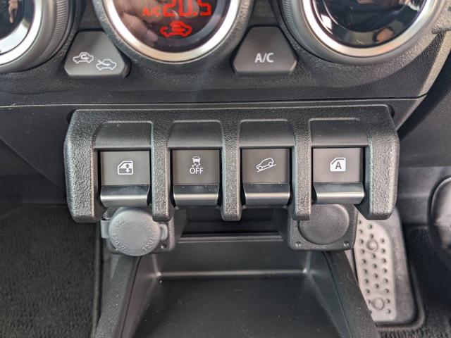 ジムニー ＸＣ　４ＷＤ　ＡＴ　ワンオーナー　衝突軽減ブレーキ　クルーズコントロール　コーナーセンサー　レーン逸脱警報　純正１６ＡＷ　シートヒーター　オートハイビーム　ＬＥＤヘッドライト　ヘッドライトウォッシャー　アイドリングストップ　スマートキー　背面タイヤ（47枚目）