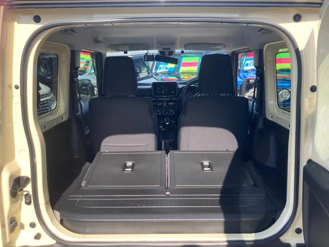 ジムニー ＸＣ　４ＷＤ　ＡＴ　９インチディスプレイオーディオ　ＥＴＣ　Ｂｌｕｅｔｏｏｔｈ　ＨＤＭＩ接続　前後ドラレコ　バックカメラ　背面タイヤ　クルーズコントロール　　ＬＥＤヘッドライト　シートヒーター　ＵＳＢ入力　オートハイビーム　純正１６ＡＷ　革巻ハンドル（38枚目）