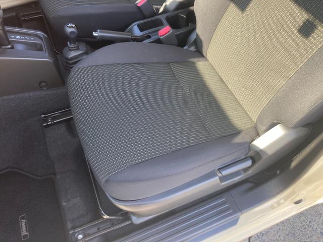 ジムニー ＸＣ　４ＷＤ　ＡＴ　９インチディスプレイオーディオ　ＥＴＣ　Ｂｌｕｅｔｏｏｔｈ　ＨＤＭＩ接続　前後ドラレコ　バックカメラ　背面タイヤ　クルーズコントロール　　ＬＥＤヘッドライト　シートヒーター　ＵＳＢ入力　オートハイビーム　純正１６ＡＷ　革巻ハンドル（53枚目）