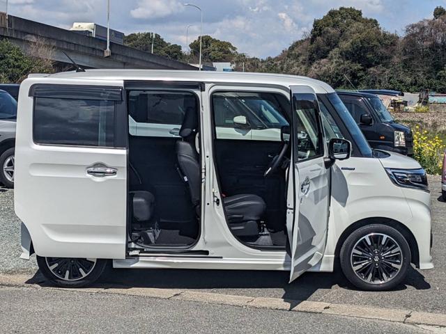 スペーシアカスタム ハイブリッドＸＳターボ　後期　衝突軽減ブレーキ　全方位カメラ　ドラレコ　革調シートカバー　ＨＵＤ　シートヒーター　クルコン　ＥＴＣ　純正１５ＡＷ　パドルシフト　ハーフレザーシート　ＬＥＤヘッドライト　オートハイビーム　コーナーセンサー　ＵＳＢ入力　パドルシフト（23枚目）