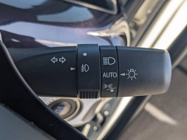 スペーシアカスタム ハイブリッドＸＳターボ　後期　衝突軽減ブレーキ　全方位カメラ　ドラレコ　革調シートカバー　ＨＵＤ　シートヒーター　クルコン　ＥＴＣ　純正１５ＡＷ　パドルシフト　ハーフレザーシート　ＬＥＤヘッドライト　オートハイビーム　コーナーセンサー　ＵＳＢ入力　パドルシフト（45枚目）