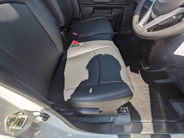 スペーシアカスタム ハイブリッドＸＳターボ　後期　衝突軽減ブレーキ　全方位カメラ　ドラレコ　革調シートカバー　ＨＵＤ　シートヒーター　クルコン　ＥＴＣ　純正１５ＡＷ　パドルシフト　ハーフレザーシート　ＬＥＤヘッドライト　オートハイビーム　コーナーセンサー　ＵＳＢ入力　パドルシフト（52枚目）