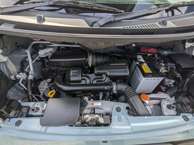 タント ファンクロス　純正９インチナビ　両側パワードア　衝突軽減装置　全方位カメラ　シートヒーター　ドラレコ　Ｂｌｕｅｔｏｏｔｈ　電動Ｐブレーキ　ＵＳＢ入力　フルセグＴＶ　コーナーセンサー　純正１５ＡＷ　レーン逸脱警報　ＬＥＤヘッドライト　オートハイビーム　ルーフレール（7枚目）