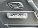 ランドベンチャー　１０型ＡＴ　４ＷＤ　メモリーナビ　記録簿　レザーシート　シートヒーター　ドラレコ　フルセグＴＶ　ＥＴＣ　ＤＶＤ再生　ツイーター　けん引フック　ルーフキャリア　サイドガード　マッドガード　ターボ　革巻ハンドル　背面カバー　フォグ　電格ミラー（69枚目）