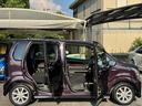 ★右横からの一枚です!任意保険、クレジット、JAFなど車のことなら当店にお任せ下さい!!維持費が安くて好評の軽自動車。一昔前の軽自動車と比べると良く出来てますよ。