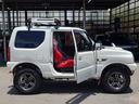 ランドベンチャ　１０型ＭＴ／　４ＷＤ　リフトアップ　レカロ　メディアオーディオ　フジツボマフラー　けん引フック　サイドガード　ハイリフトジャッキ　ジャッキアジャスター　Ｂｌｕｅｔｏｏｔｈ　レザーシート　シートヒータ　ルーフキャリア　ＬＥＤヘッドライト（38枚目）
