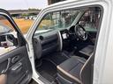 ランドベンチャー　４ＷＤ　／１０型ＭＴ　車高調　リフトアップ　ＳＤナビ　ショートバンパー　社外マフラー　社外テール　ルーフキャリア　けん引フック　サイドガード　フルセグ　Ｂｌｕｅｔｏｏｔｈ　バックカメラ　ドラレコ　ＬＥＤライト　スコップ　マッドガード　フォグ（16枚目）