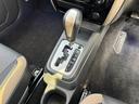 ランドベンチャー　４ＷＤ　１０型ＡＴ　純正ナビ　新車保証書　Ｂｌｕｅｔｏｏｔｈ　バックカメラ　レザーシート　フルセグＴＶ　ＥＴＣ　シートヒータ　ターボ　背面カバー　ステリモ　キーレス　スペアキー　フォグ　電格ミラー　ドアバイザー　集中ドアロック　光軸調整ライト（12枚目）