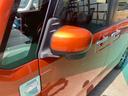 ★電格ミラー★プライバシーガラスが純正装備されております!(^^)!車内から外を見るときは気にならず、後方車両からは車内が見えにくい設計になっておりますので、周りを気にせず快適に運転頂けます!!