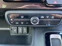Ｇ・Ｌターボホンダセンシング　純正８インチＳＤナビ　両側パワードア　新車保証書　衝突軽減ブレーキ　コーナーセンサー　レーン逸脱警報　Ｂｌｕｅｔｏｏｔｈ　フルセグＴＶ　バックカメラ　ＥＴＣ　ドラレコ　パドルシフト　クルコン　純正１５ＡＷ　革巻ハンドル（22枚目）