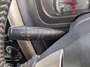 ★スイッチ部!ハンドル擦れもなくメーターまわりもすっきりしております。ガラスも広く視界も良くなり運転しやすいコンディションになっております(^-^)もちろんエアバックも付いてます!!
