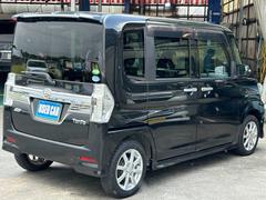 ★右斜め後ろからの一枚です★納車前にはバッチリ仕上げをしてご納車しております！商談時に小キズや線キズなど気になる所があればお気軽にご相談下さい♪内装の写真も是非ご覧ください♪ 4