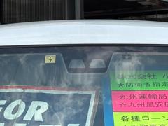 ヘッドライト（＾ｕ＾）ＬＥＤライトやＨＩＤヘッドライトに変更する事も出来ます☆彡光軸が高い！最近パッシングされるなど整備のご相談も受け付けてます♪ライトの高さ調整で解決します♪何でもご相談下さい！ 7
