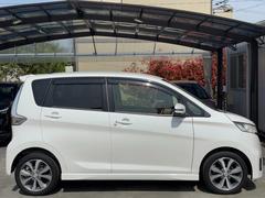 横から☆当店は全国販売、納車（店頭契約）を自信もって行っております。お車を自社便もしくは提携陸送会社にてご自宅までお届けします。納車場所を教えて頂ければ陸送費及び他府県登録費用をお見積りいたします☆ 4
