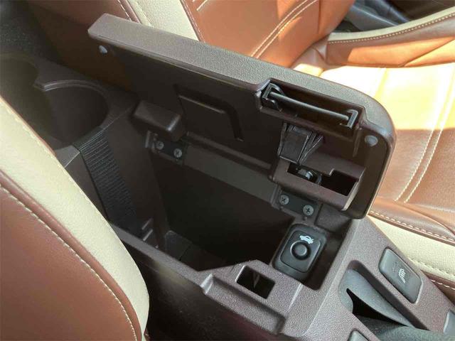 コペン ローブ　ＥＴＣ　バックカメラ　ナビ　ＴＶ　ＬＥＤヘッドランプ　スマートキー　アイドリングストップ　シートヒーター　ＣＶＴ　盗難防止システム　ＡＢＳ　ＥＳＣ　ＣＤ　ＤＶＤ再生　Ｂｌｕｅｔｏｏｔｈ　アルミホイール（45枚目）